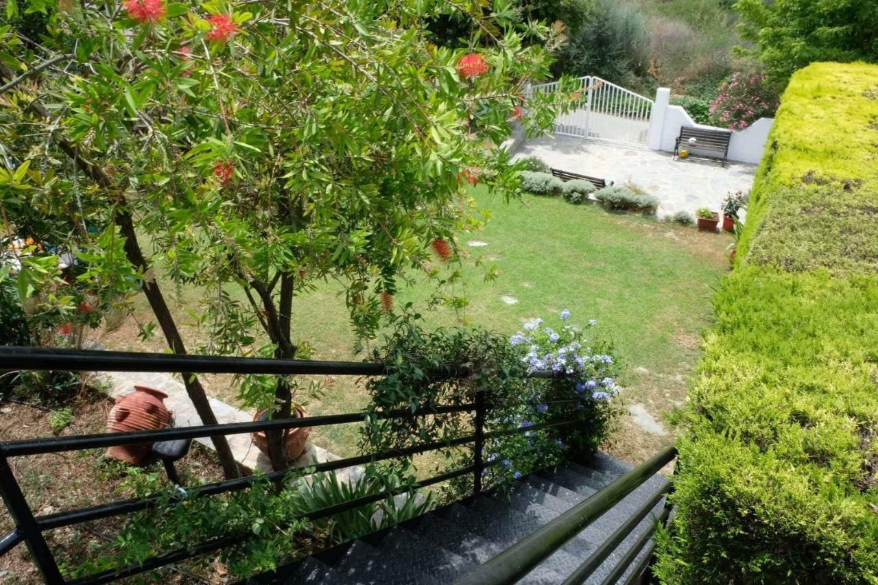 Villa Sofia Marathos  Luaran gambar