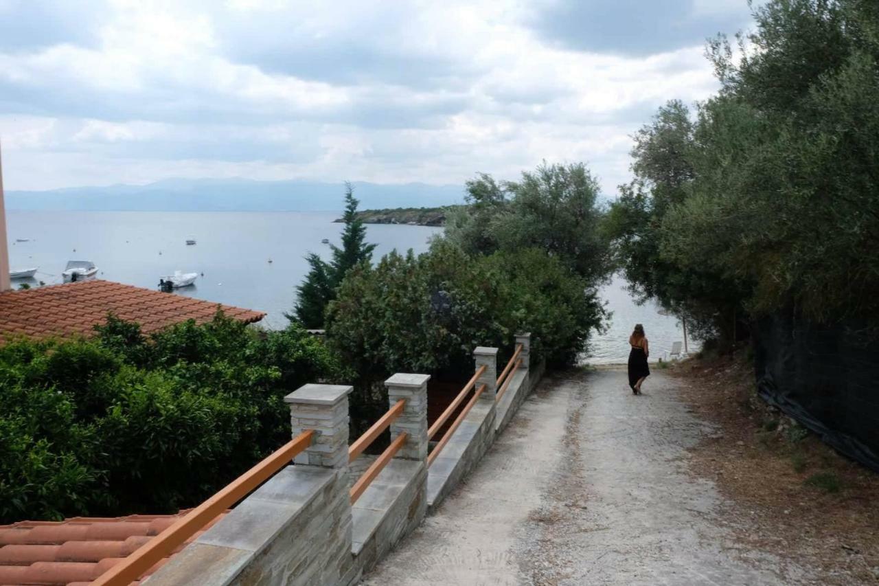 Villa Sofia Marathos  Luaran gambar